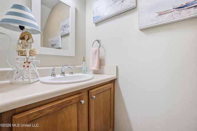 548 W Beach Boulevard, 110, Long Beach, MS 39560