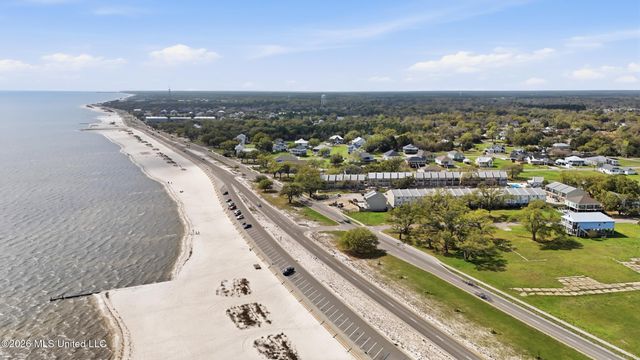 548 W Beach Boulevard, 110, Long Beach, MS 39560