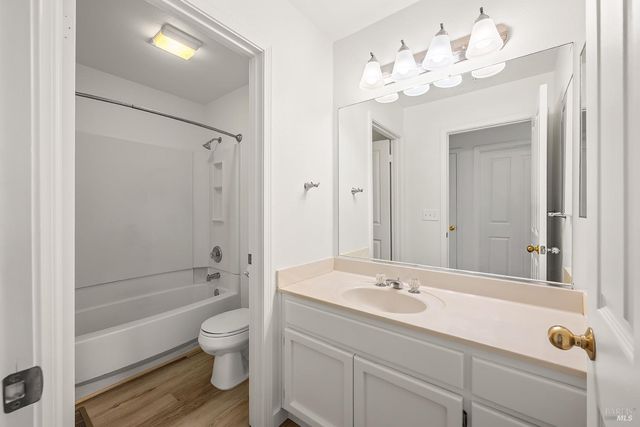 431-433 University St, Healdsburg, CA 95448