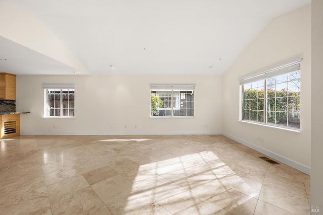 431-433 University St, Healdsburg, CA 95448