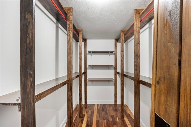 410 Mountain View Court, Russellville, AR 72802