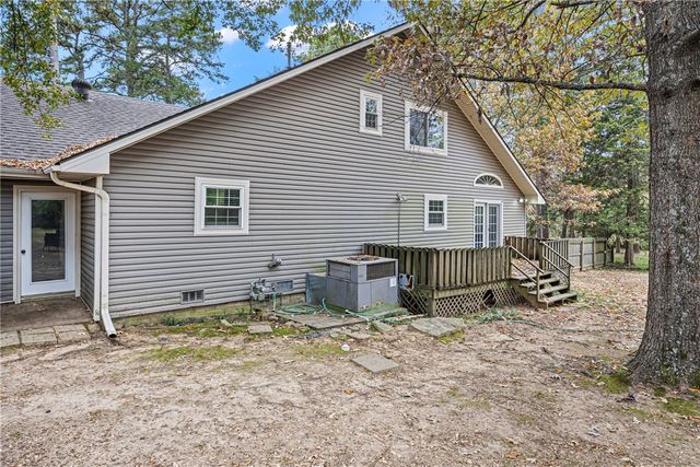 410 Mountain View Court, Russellville, AR 72802