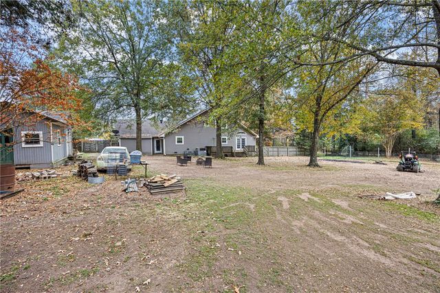 410 Mountain View Court, Russellville, AR 72802