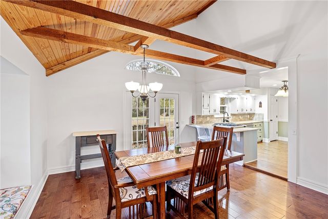 410 Mountain View Court, Russellville, AR 72802