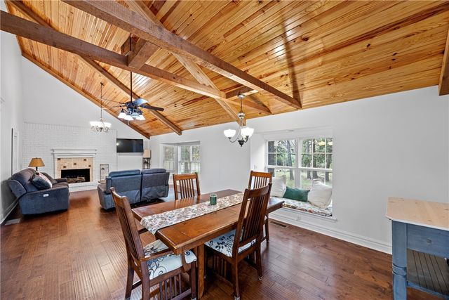 410 Mountain View Court, Russellville, AR 72802