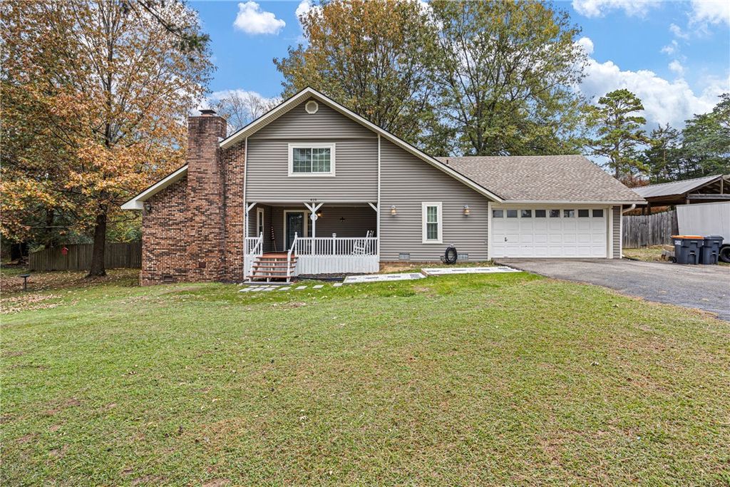 410 Mountain View Court, Russellville, AR 72802