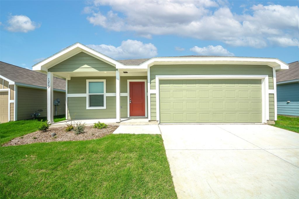 1212 Ashwood Drive, Princeton, TX 75407