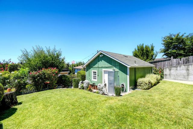 16640 Los Banos Street, San Leandro, CA 94578