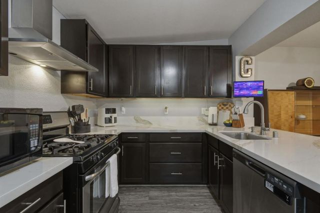 16640 Los Banos Street, San Leandro, CA 94578