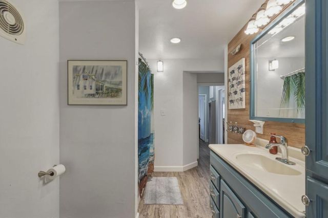 16640 Los Banos Street, San Leandro, CA 94578