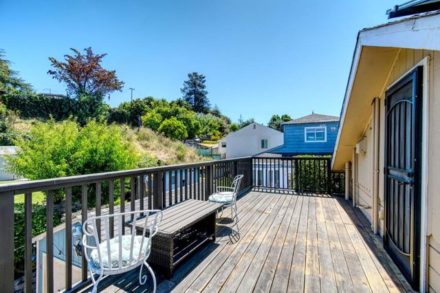 16640 Los Banos Street, San Leandro, CA 94578