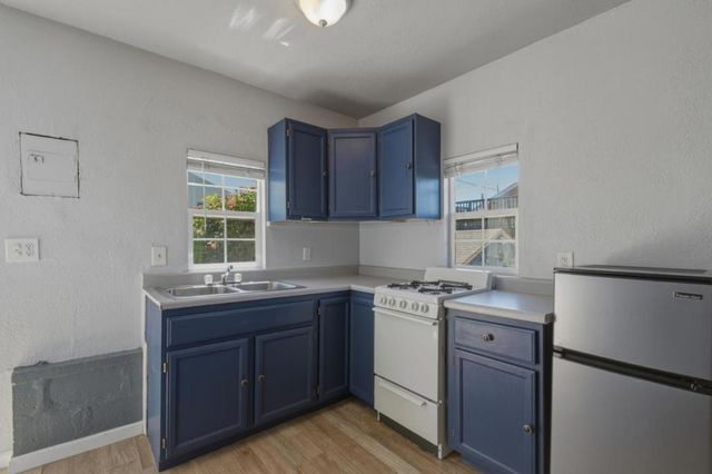 16640 Los Banos Street, San Leandro, CA 94578