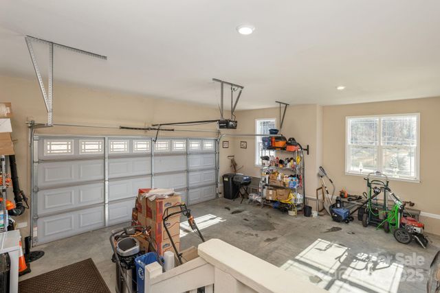 57 Pounding Mill Road, Hendersonville, NC 28792