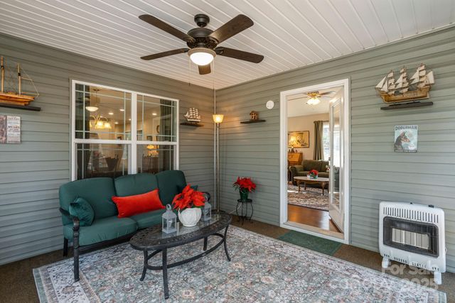 57 Pounding Mill Road, Hendersonville, NC 28792