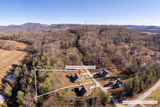57 Pounding Mill Road, Hendersonville, NC 28792