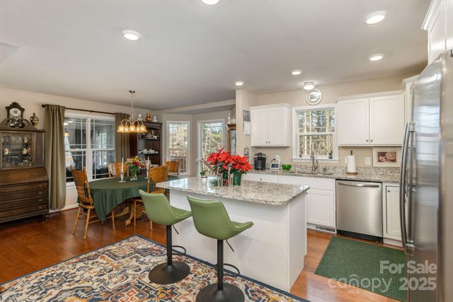 57 Pounding Mill Road, Hendersonville, NC 28792