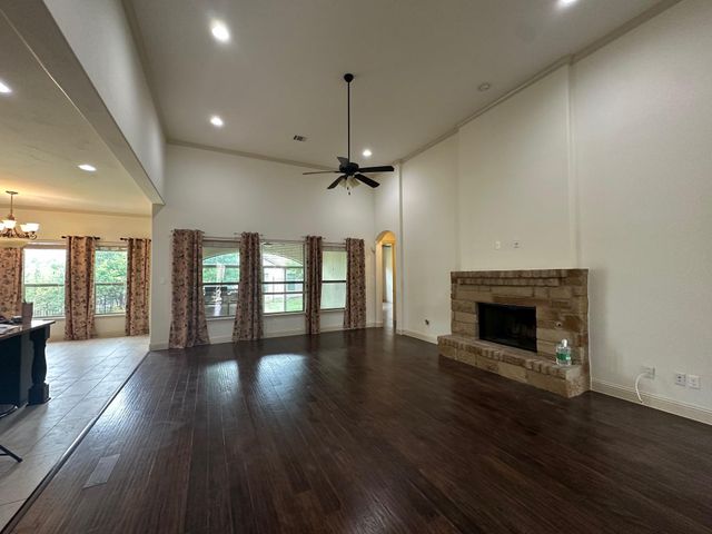 906 Madison Fork DR, Lakeway, TX 78738