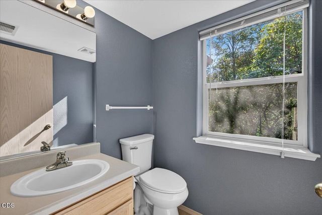162 Crocker Street, Ashland, OR 97520