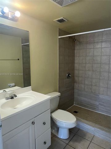 6255 Kendale Lakes Cir 116, Miami, FL 33183