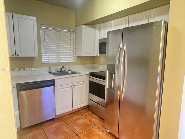 6255 Kendale Lakes Cir 116, Miami, FL 33183