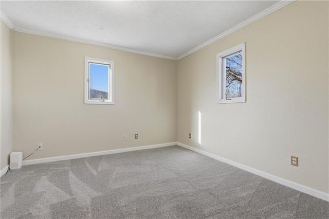 207 Kibler Road, Excelsior Springs, MO 64024