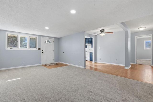 207 Kibler Road, Excelsior Springs, MO 64024