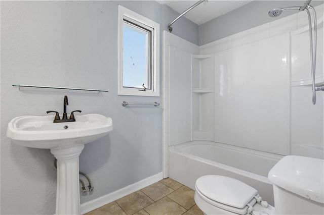 207 Kibler Road, Excelsior Springs, MO 64024