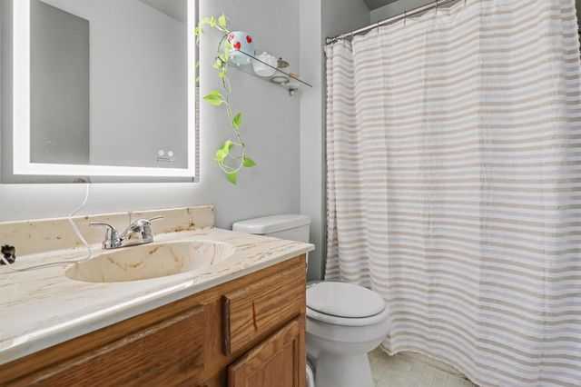 705 Oakridge Drive, Union, KY 41091