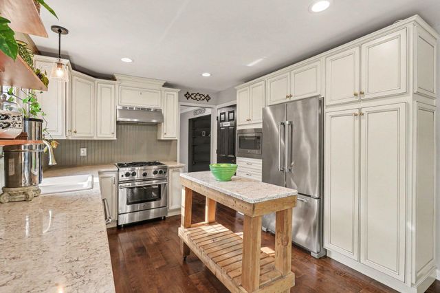 705 Oakridge Drive, Union, KY 41091