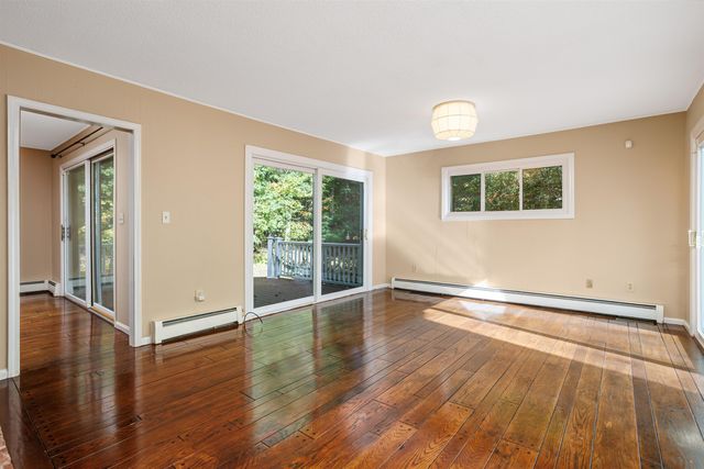 23 Golden Oaks Drive, Salem, NH 03079