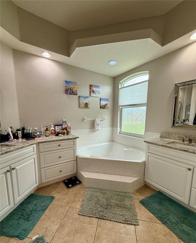11805 SOFT RUSH TERRACE, Bradenton, FL 34202