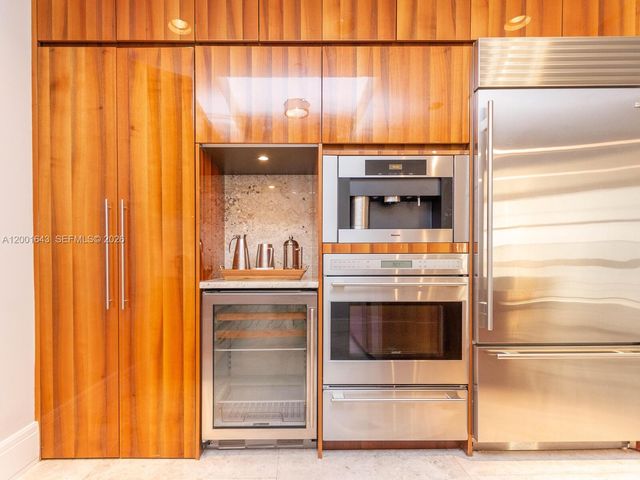 9705 Collins Ave 804N, Bal Harbour, FL 33154