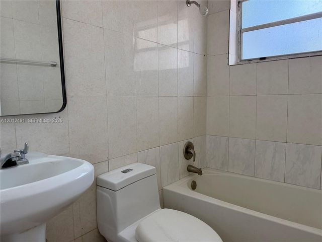 1820 NW 19th Ave 1822, Miami, FL 33125