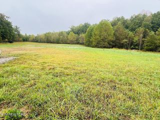 484 Interstate Lane, Crossville, TN 38571