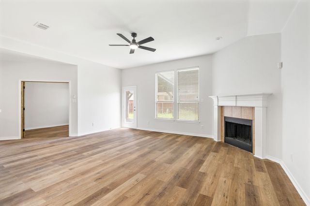 1738 Rock Ridge Drive, Cedar Hill, TX 75104