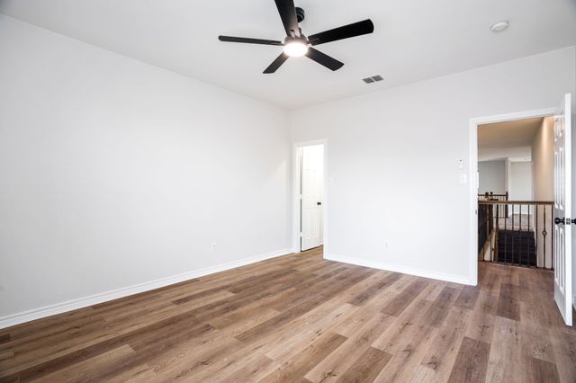 1738 Rock Ridge Drive, Cedar Hill, TX 75104