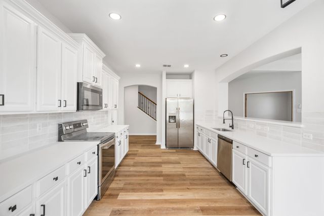 1738 Rock Ridge Drive, Cedar Hill, TX 75104