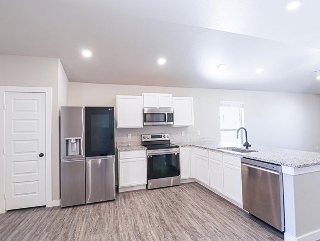 2014 Meridian Rd, Midland, TX 79705