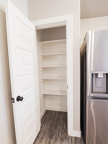 2014 Meridian Rd, Midland, TX 79705