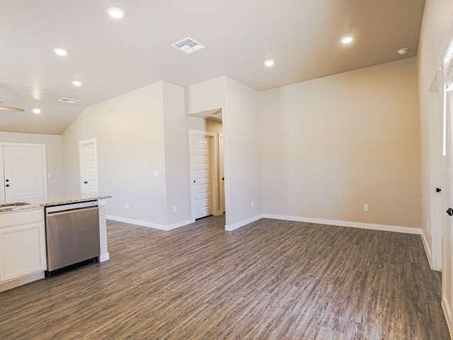 2014 Meridian Rd, Midland, TX 79705