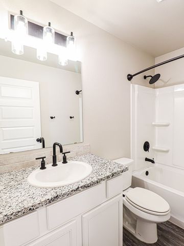 2014 Meridian Rd, Midland, TX 79705