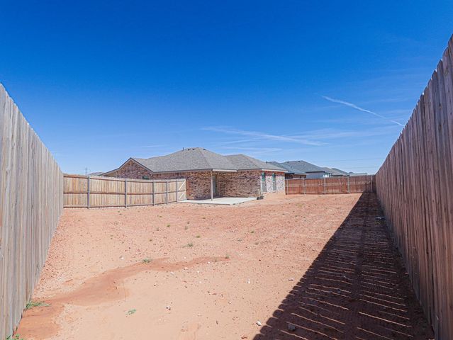 2014 Meridian Rd, Midland, TX 79705