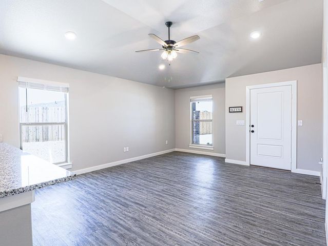 2014 Meridian Rd, Midland, TX 79705