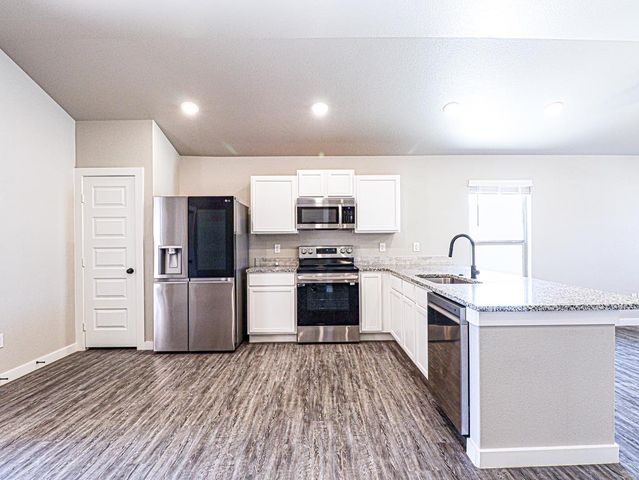 2014 Meridian Rd, Midland, TX 79705