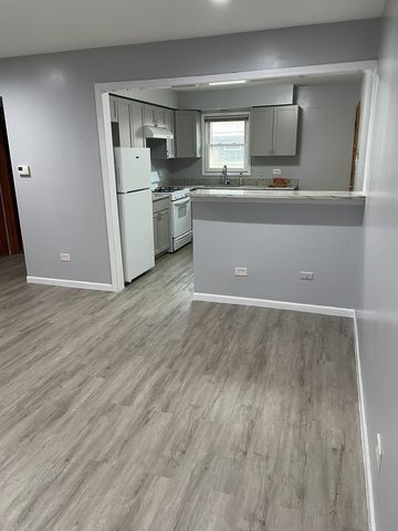 2290 182nd Place, Lansing, IL 60438