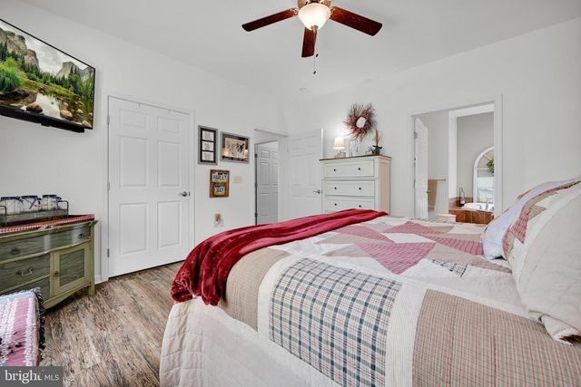 928 SWEETBAY LN., Lebanon, PA 17046