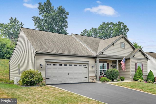 928 SWEETBAY LN., Lebanon, PA 17046