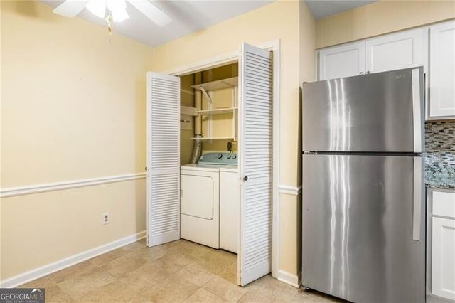 22 Glenald Way, Atlanta, GA 30327