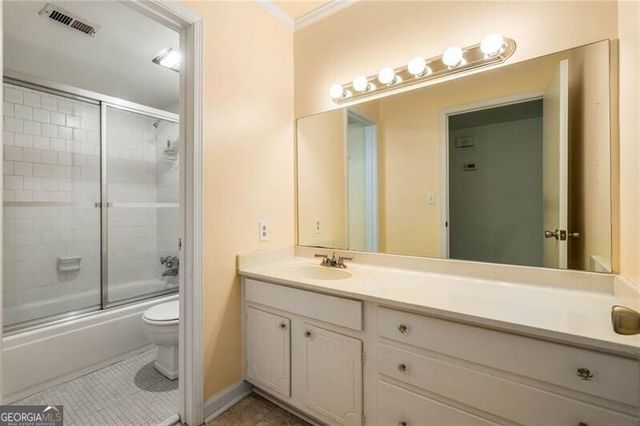 22 Glenald Way, Atlanta, GA 30327