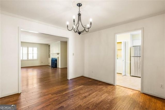 22 Glenald Way, Atlanta, GA 30327